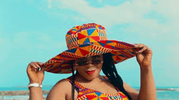 L'artiste Christe Mako