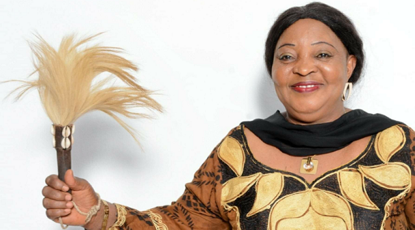 La chanteuse Seny Malomou