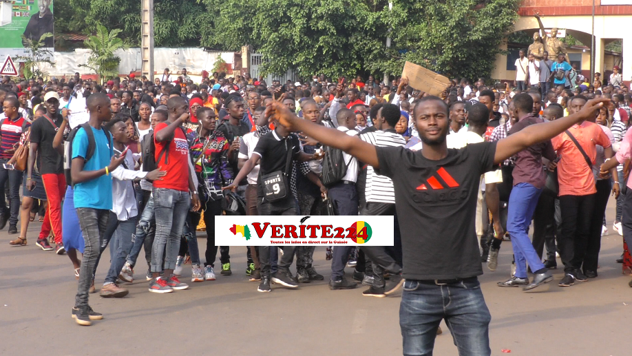 Les étudiants de l'université Général Lansana Conté de Sofonia manifestent