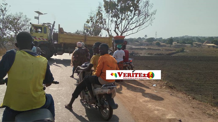 Des jeunes manifestants à Kankan