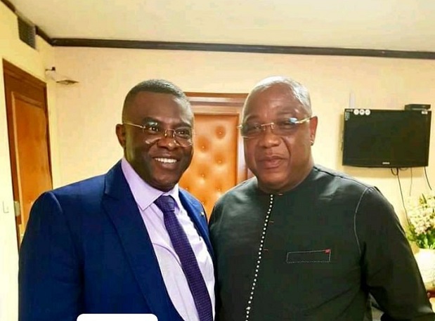 Baidy Aribot avec le feu Chérif de Washington