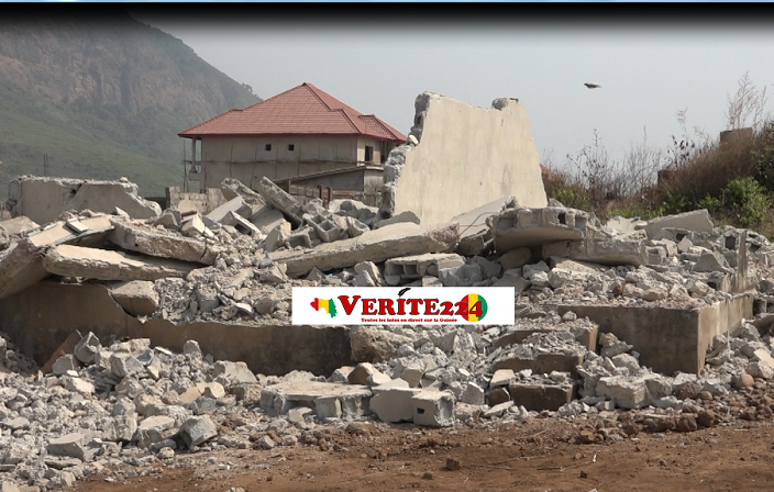 Une maison détruite par les autorités préfectorales de l'habitat à Kènèndé