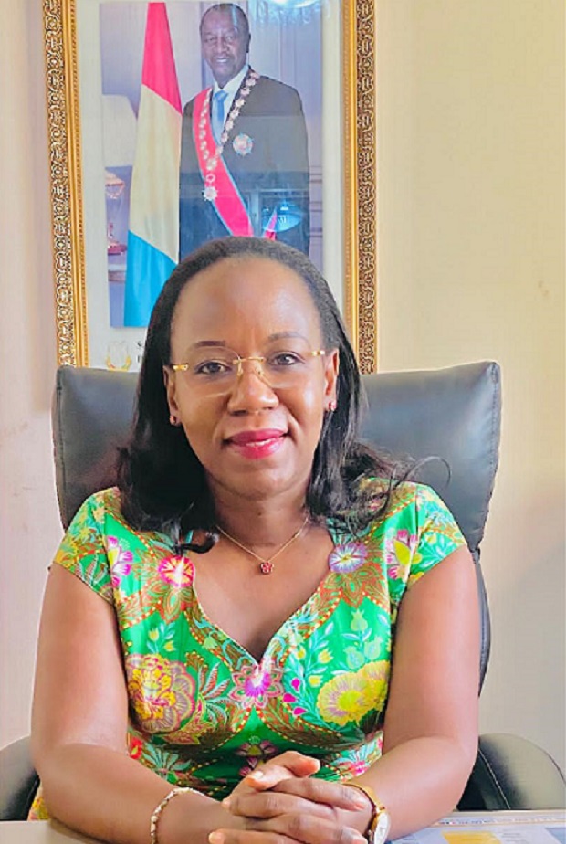 Mme Diallo Hawa Sylla Secrétaire général du ministère des investissements