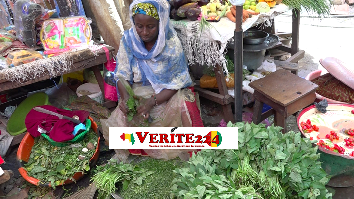 Fatoumata Binta Barry, vendeuse des condiments au marché de Koloma déplore la hausse des prix dans les marchés