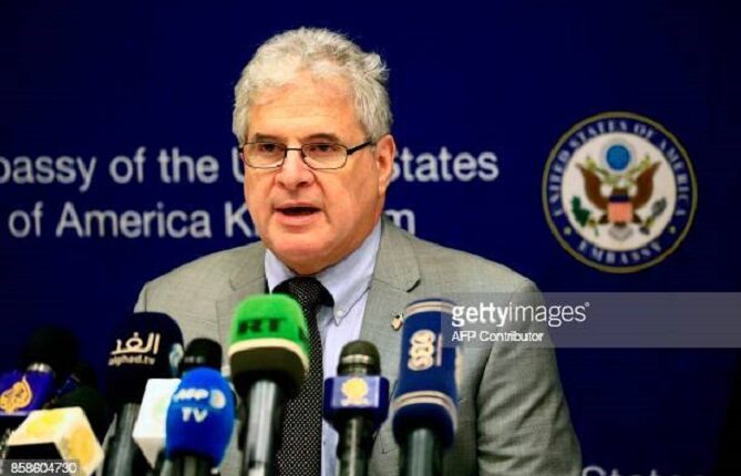 Steven Koutsis, Chargé d’Affaires par intérim de l’ambassade des Etats-Unis à Conakry