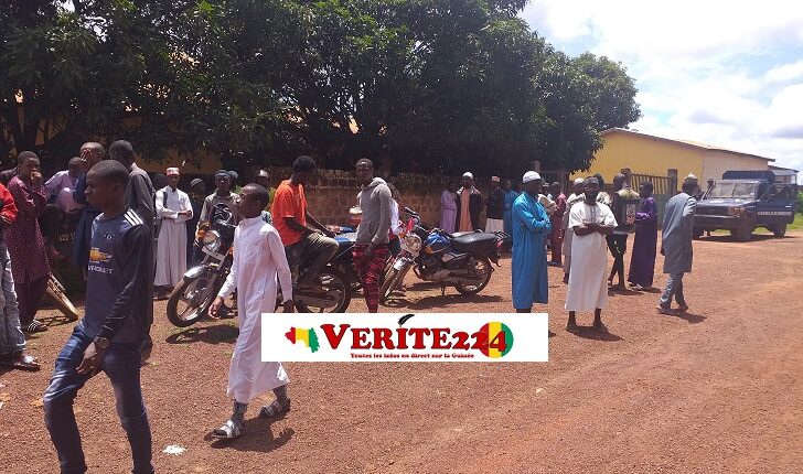 Des jeunes forment de regroupement après des tensions entre tidjanites et wahhabites