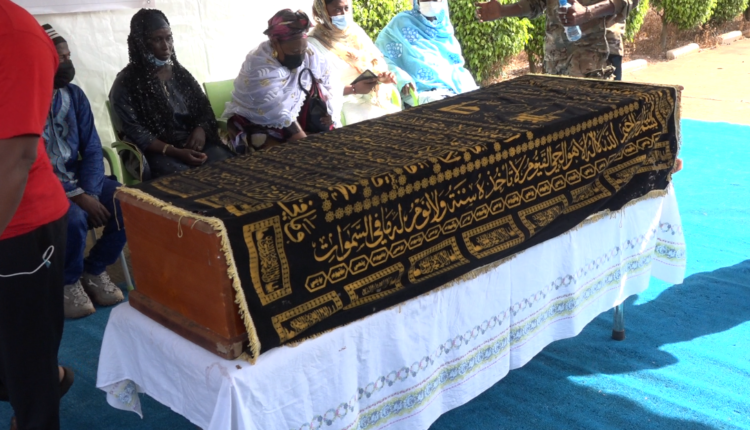 Symposium de la dépouille mortelle de M'Mah Sylla