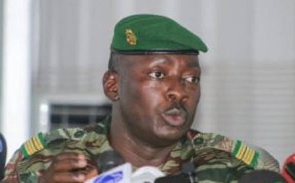 Le colonel Amara Camara, ministre secrétaire général et porte-parole de la présidence