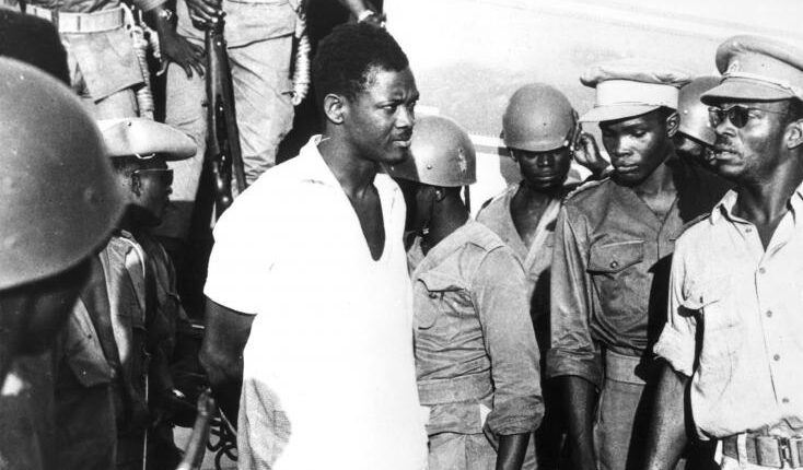 Patrice Lumumba lors de son arrestation