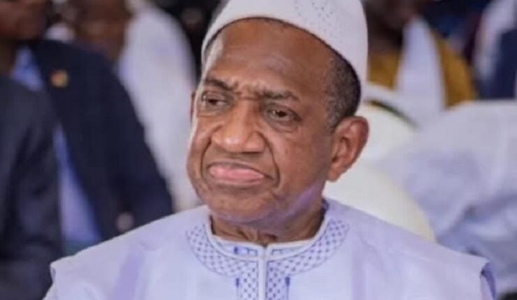 L'ancien premier ministre Kabinet Komara