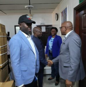 Visite du secrétaire général et le chef de cabinet à ONSPA
